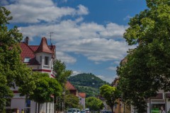 Gminderstraße mit Blick auf die Achalm